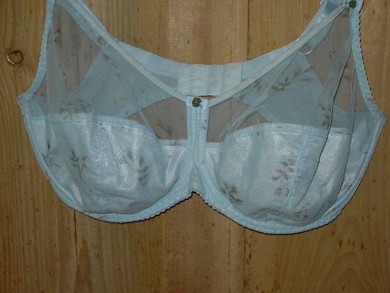 25P Bra from the net 4