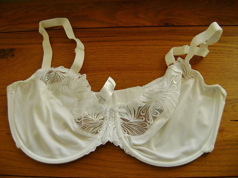 25P Bra from the net 4