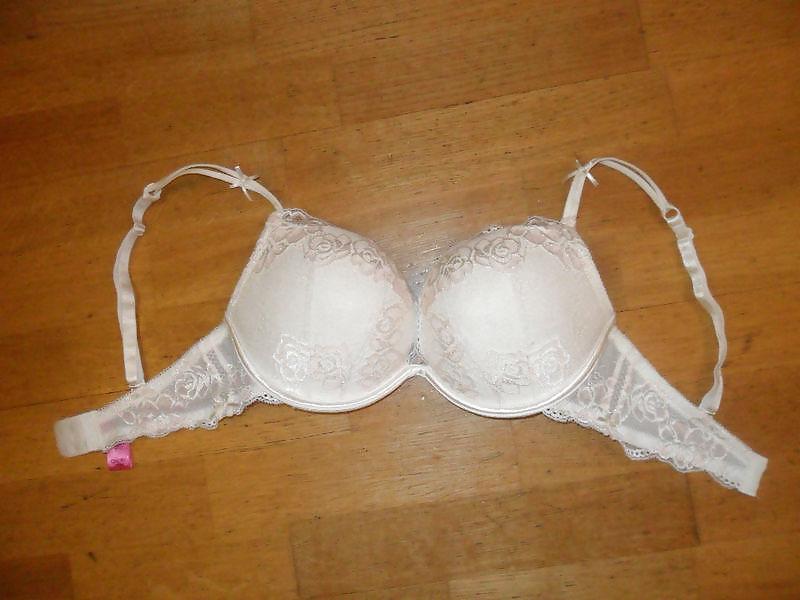 25P Bra from the net 3