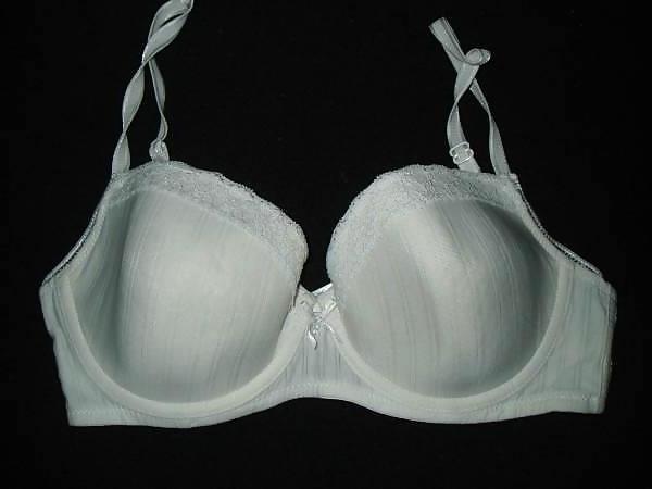 25P Bra from the net 3