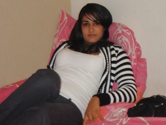 25P Cum on her face 1