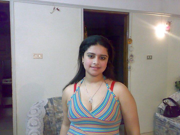 25P Cum on her face 1