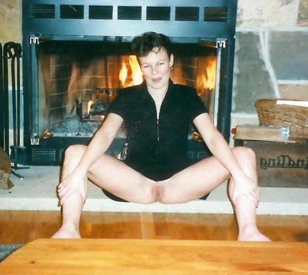 16P Me spreading and filling my cunt