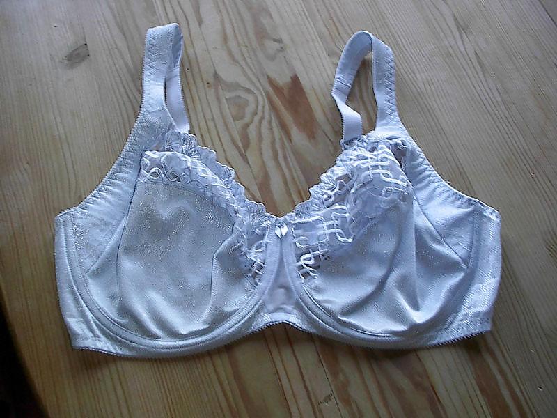 25P Bra from the net 2