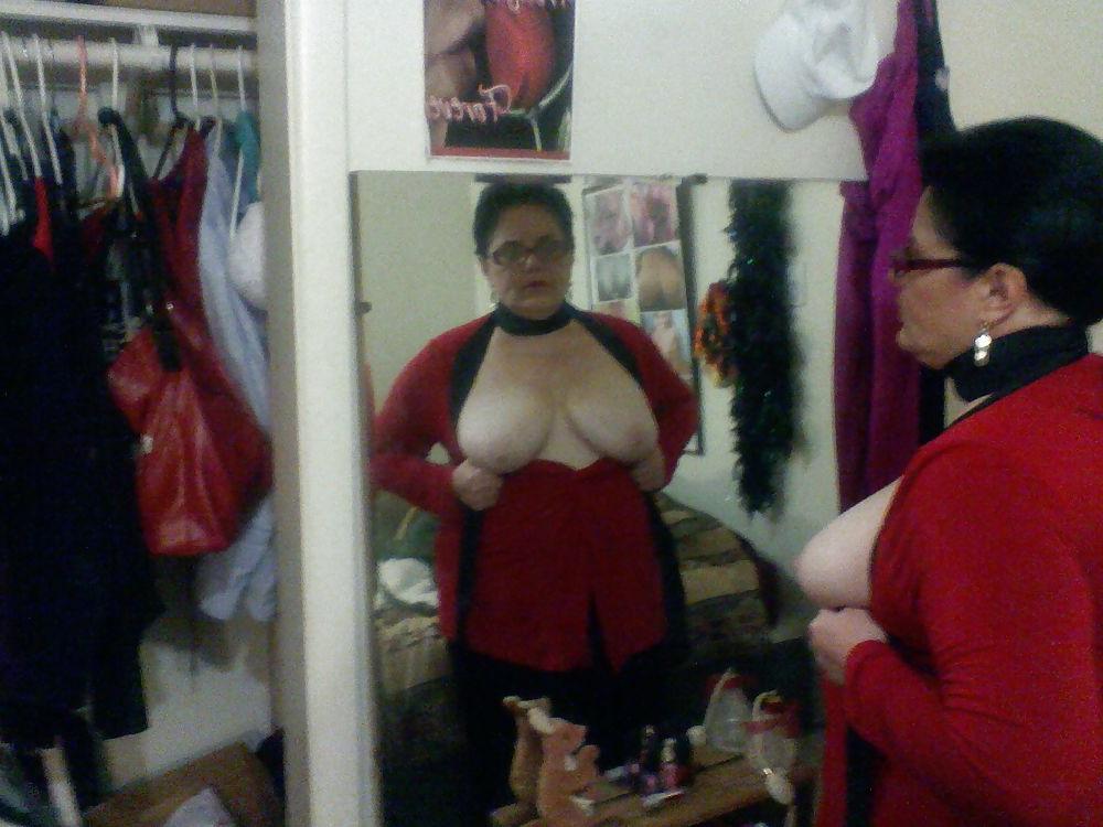 16P Partial strip tease
