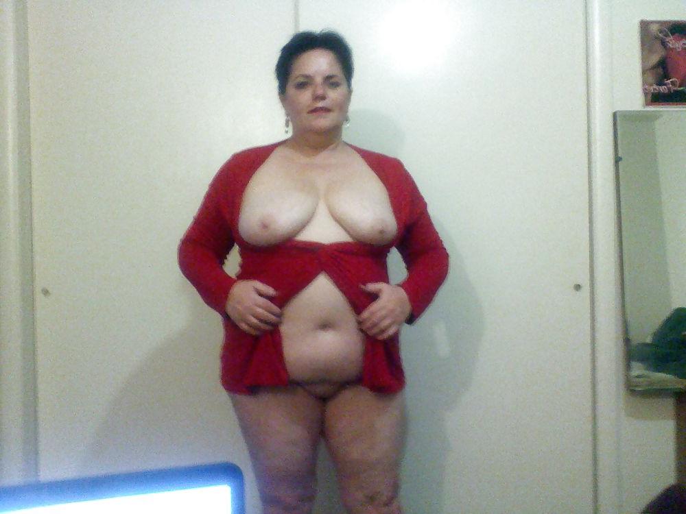 16P Partial strip tease