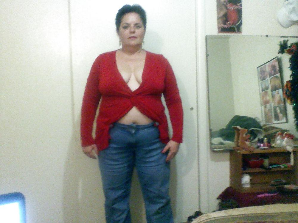 16P Partial strip tease