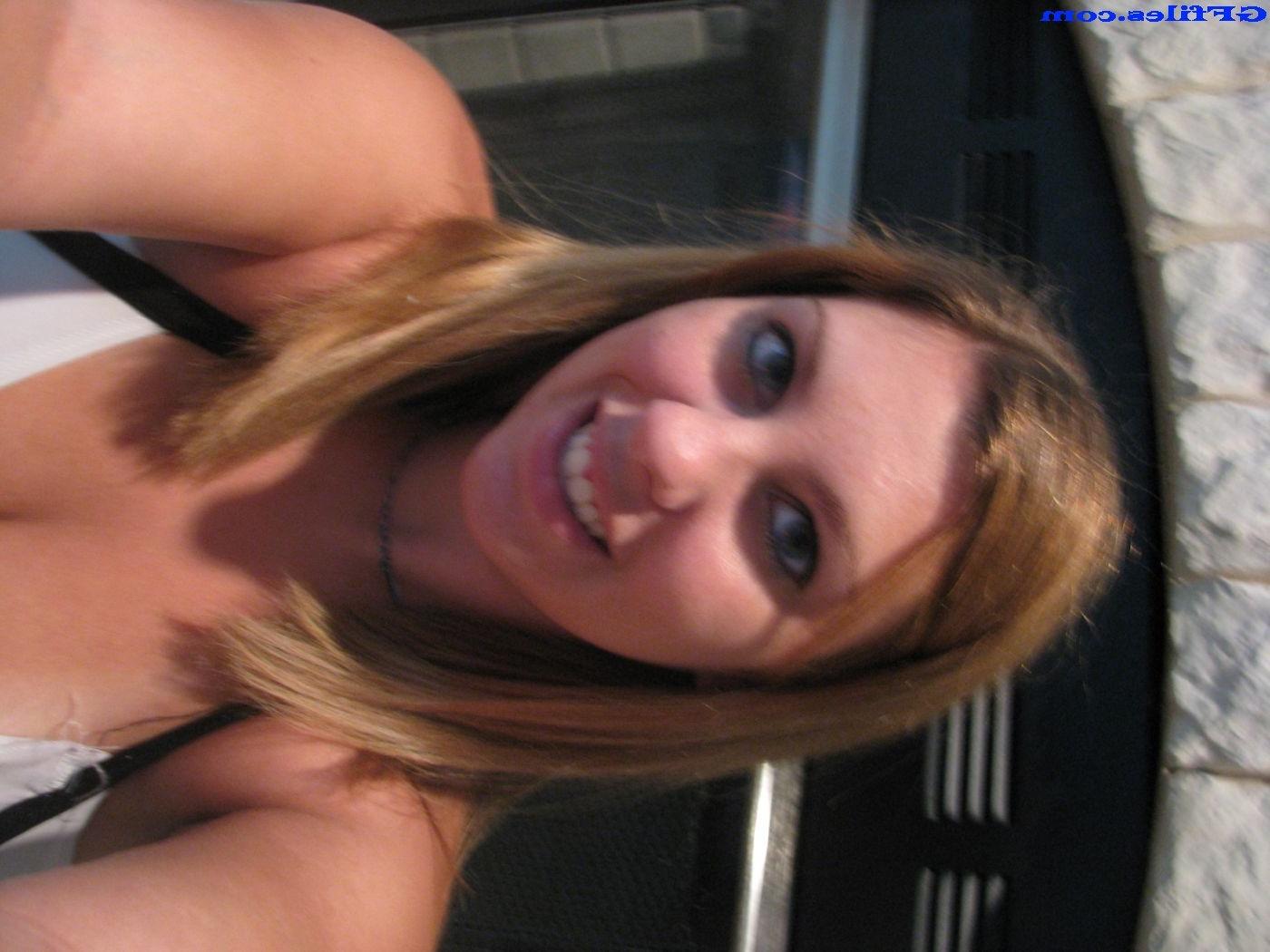 16P Amateur homemade girls