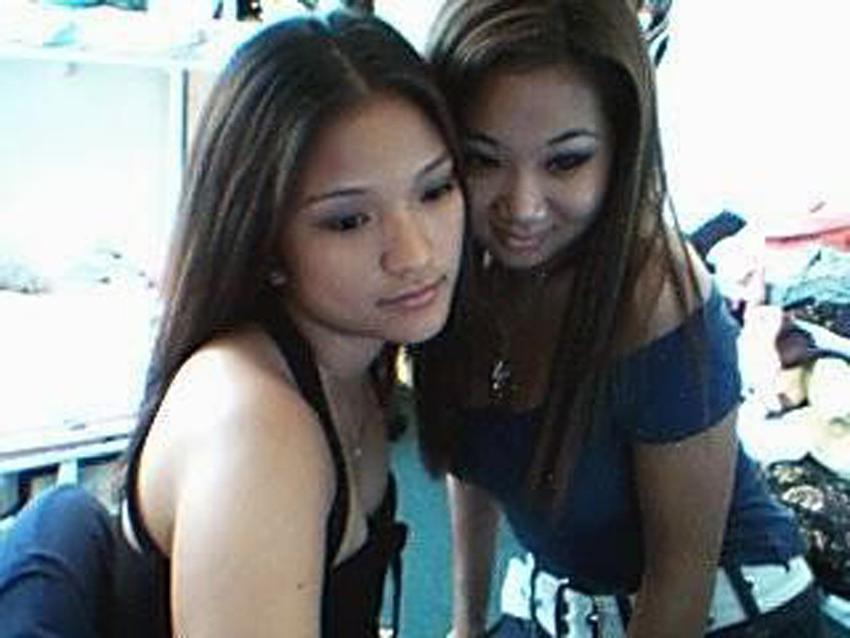15P Japanese teen gfs posing for the camera