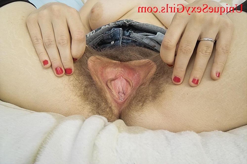 16P amateur girl Scarlette with big hairy pussy