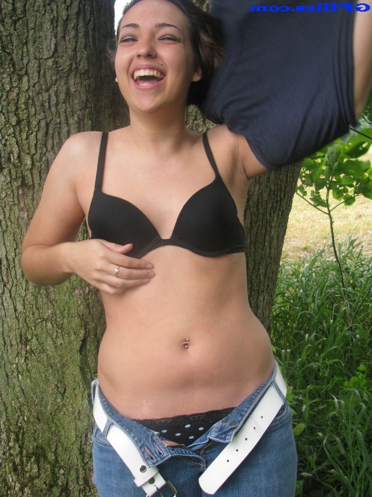 16P Amateur homemade girls