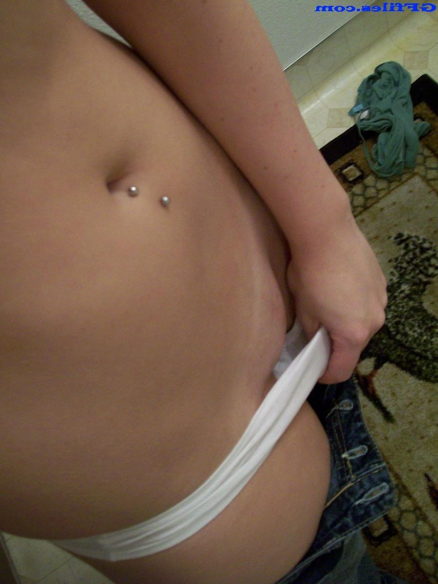 16P Amateur homemade girls