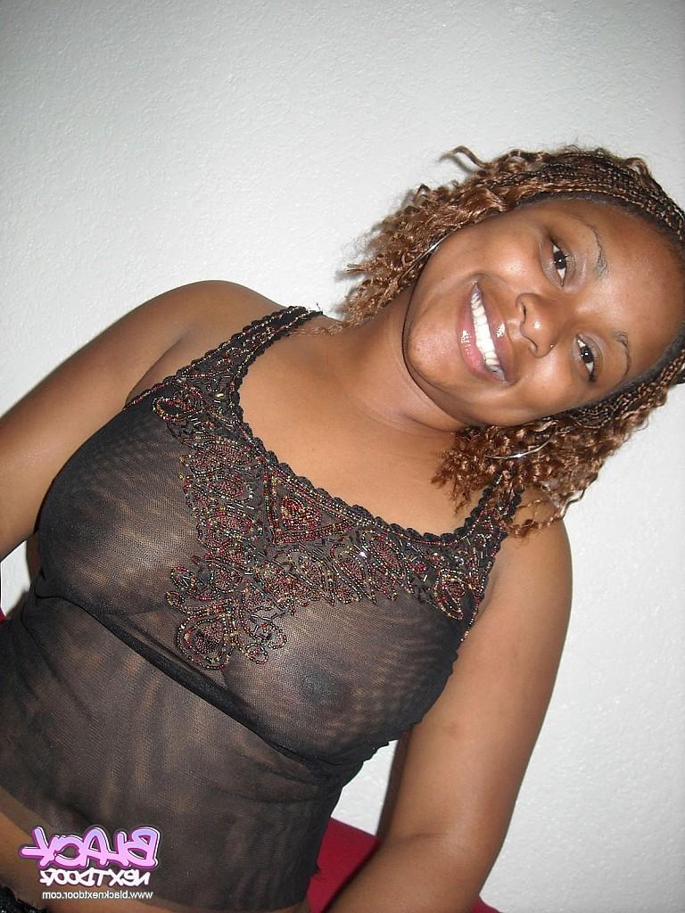 10P Sexy fatty MILF in a hotel room