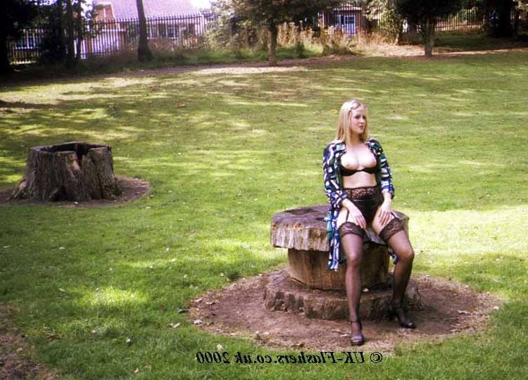 16P Cute amateur blonde flashing in lingerie outdoors