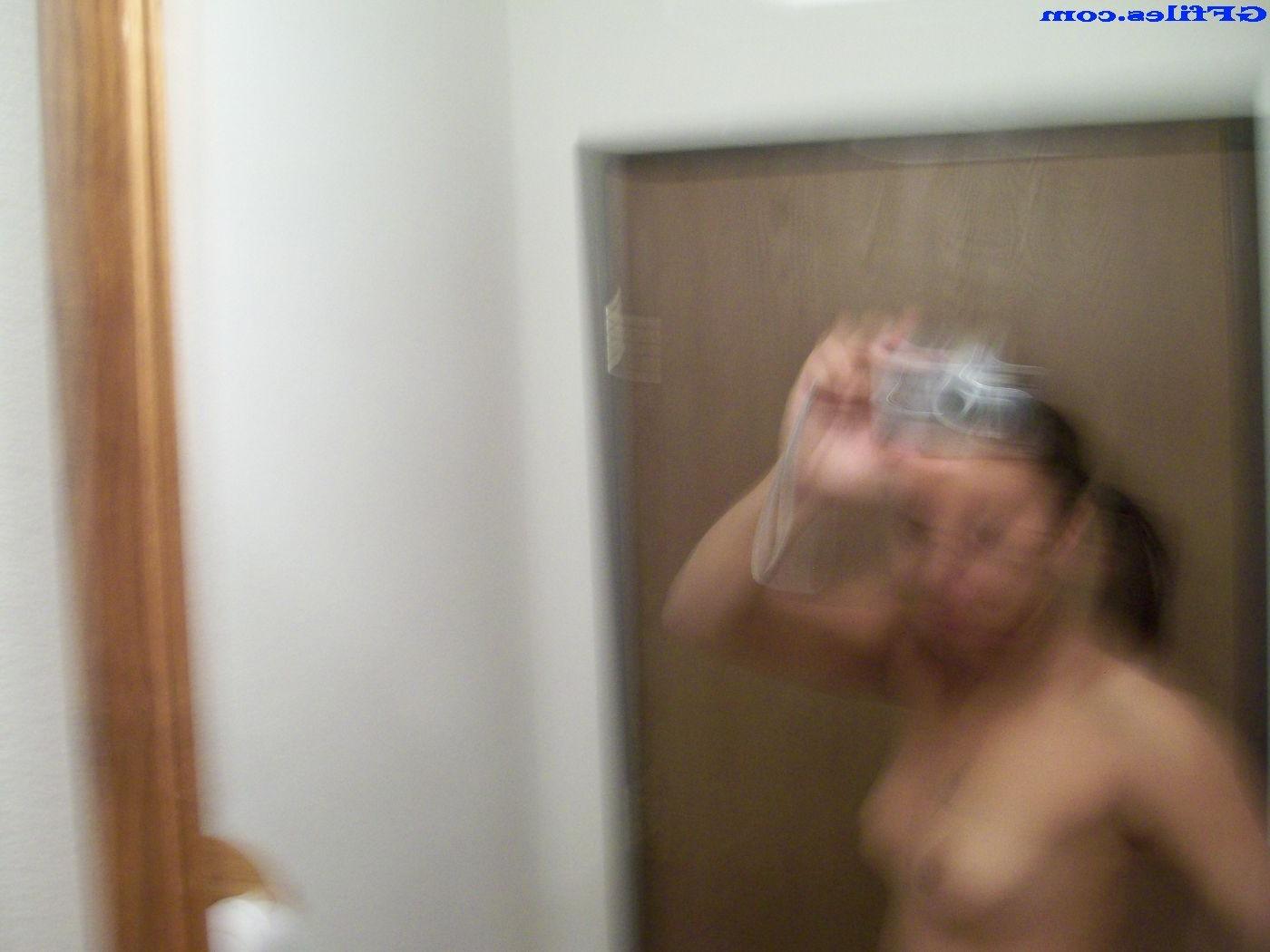 16P Amateur homemade girls selfshots tease