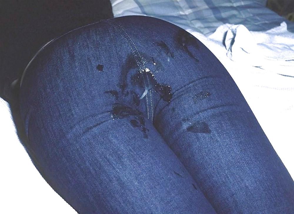 25P Cum on jeans