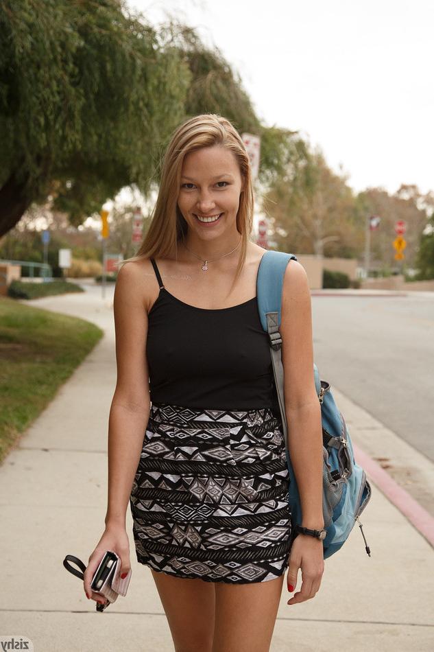 16P Teasing teen Heidi