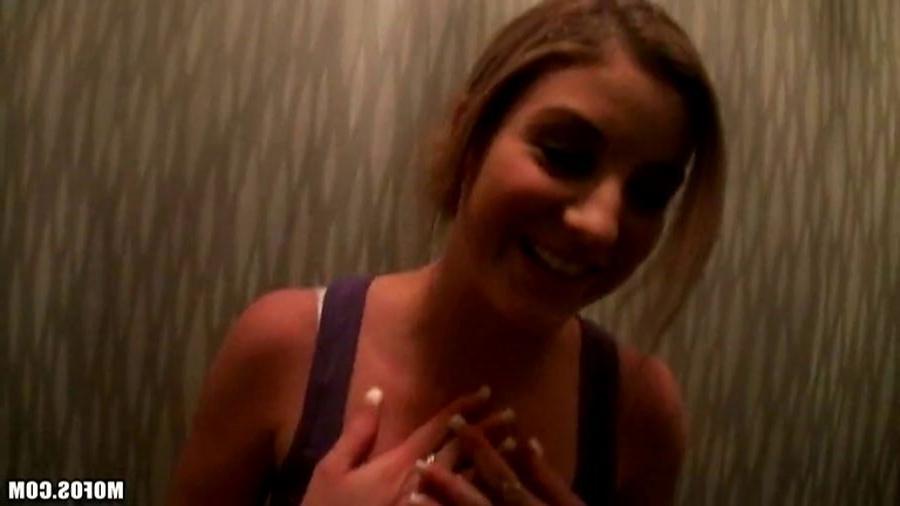 16P Horny teen Katie King fucked in a changing room
