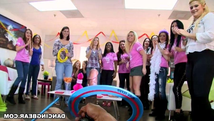 16P Bachelorette orgy with some hung male strippers