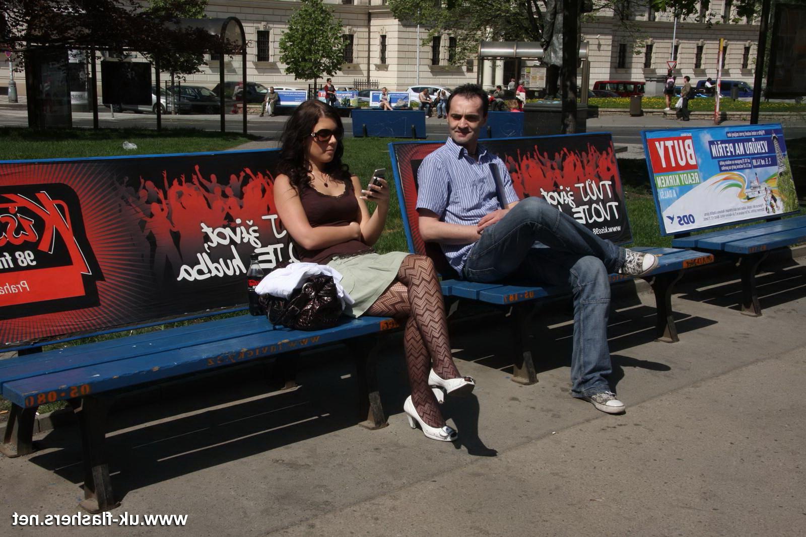 16P Amateur couple meet up for a date in the city where he toys with