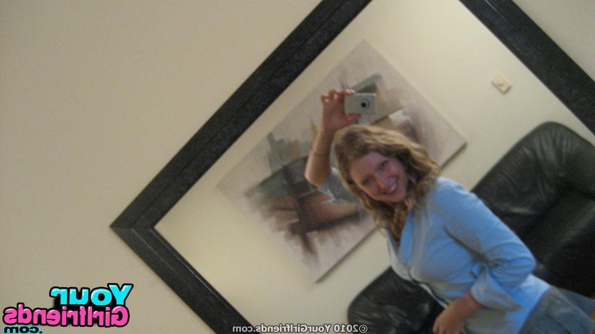 11P Girlfriend with big sloppy tits takes hot naked mirror pics