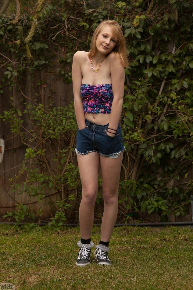 16P Silly mickey mouse teen lover