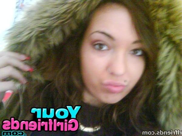 11P Cutey teen Tristan has her photobucket account hacked and posted here