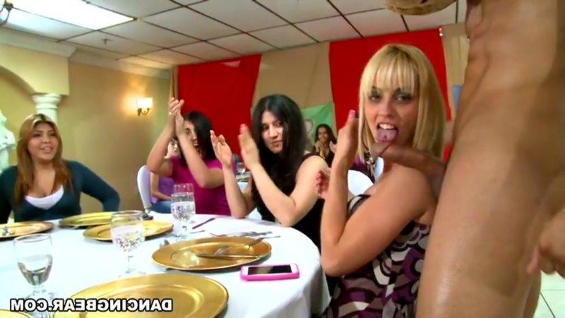 16P Cum spraying strippers creaming the drunk audience