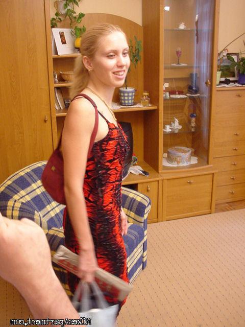 12P Sexy young milf getting pounded and loving it