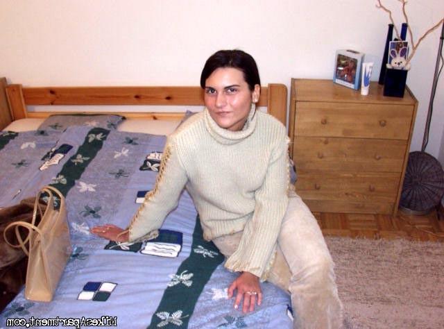 12P Shy brunette amateur work off her rent with sex