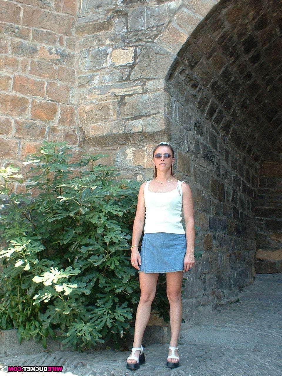 16P Only amateur milfs