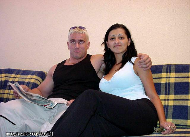 12P Hot indian babe gets fucked to pay her rent for the month