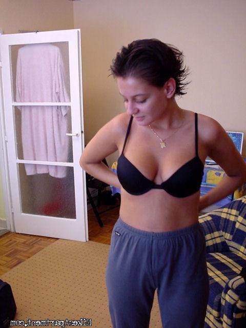 12P Dirty amateur babe gets fucked really hard by her friend