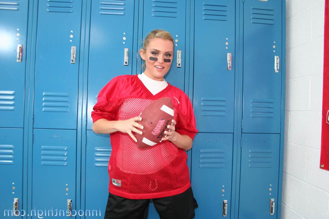 12P Cute blonde teeny babe seduces her coach and gets banged in the locker room