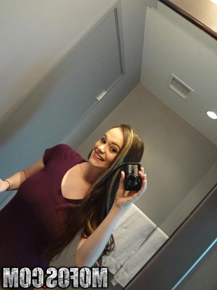 20P Real amateur user submitted girlfriends