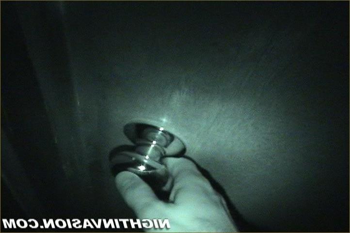 15P Night ivnasion filmed in a sleeping chicks room