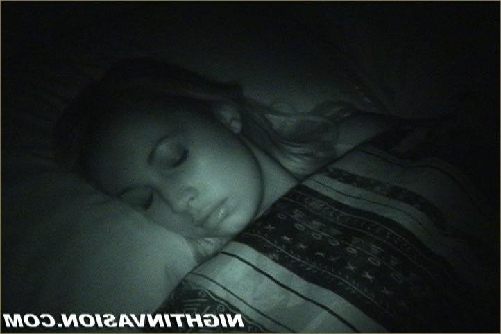 15P Night ivnasion filmed in a sleeping chicks room