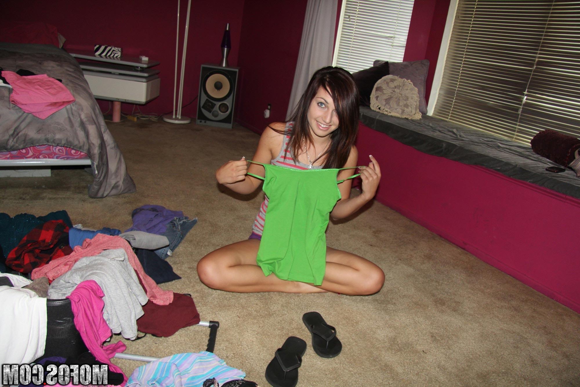 20P Real amateur user submitted girlfriends