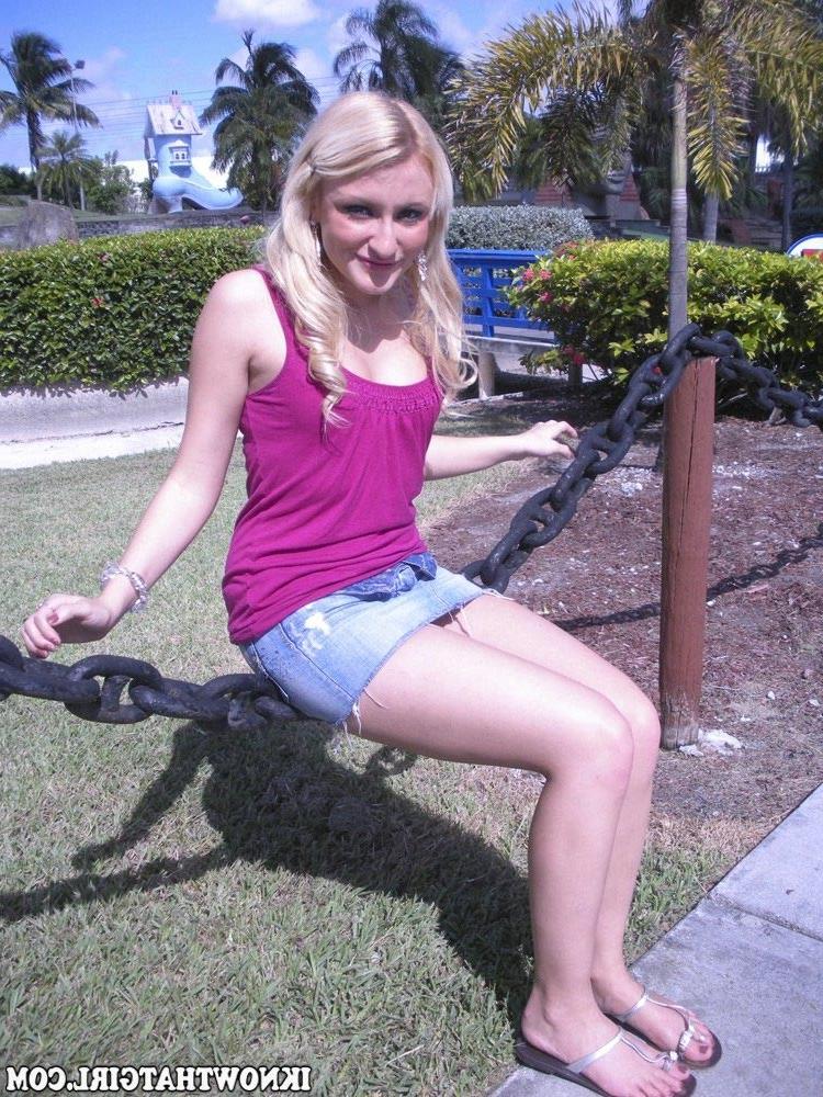 20P Real amateur user submitted girlfriends