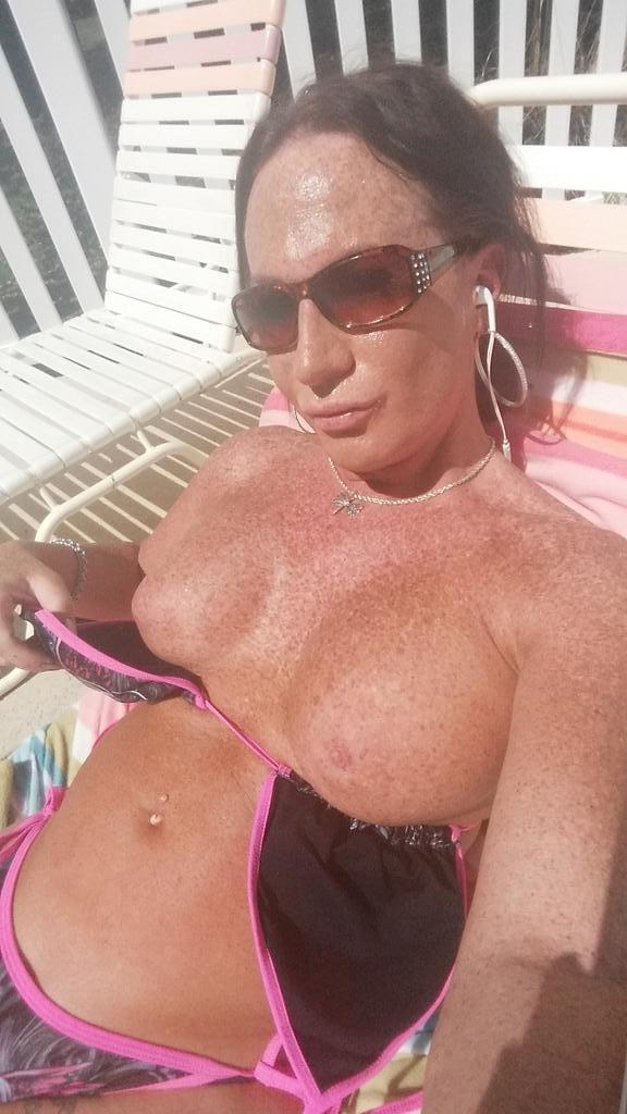 10P Freckled bikini shemale