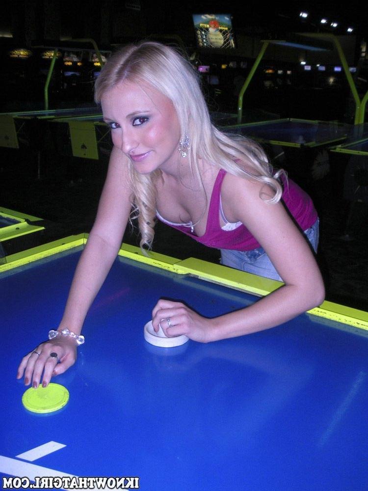 20P Real amateur user submitted girlfriends