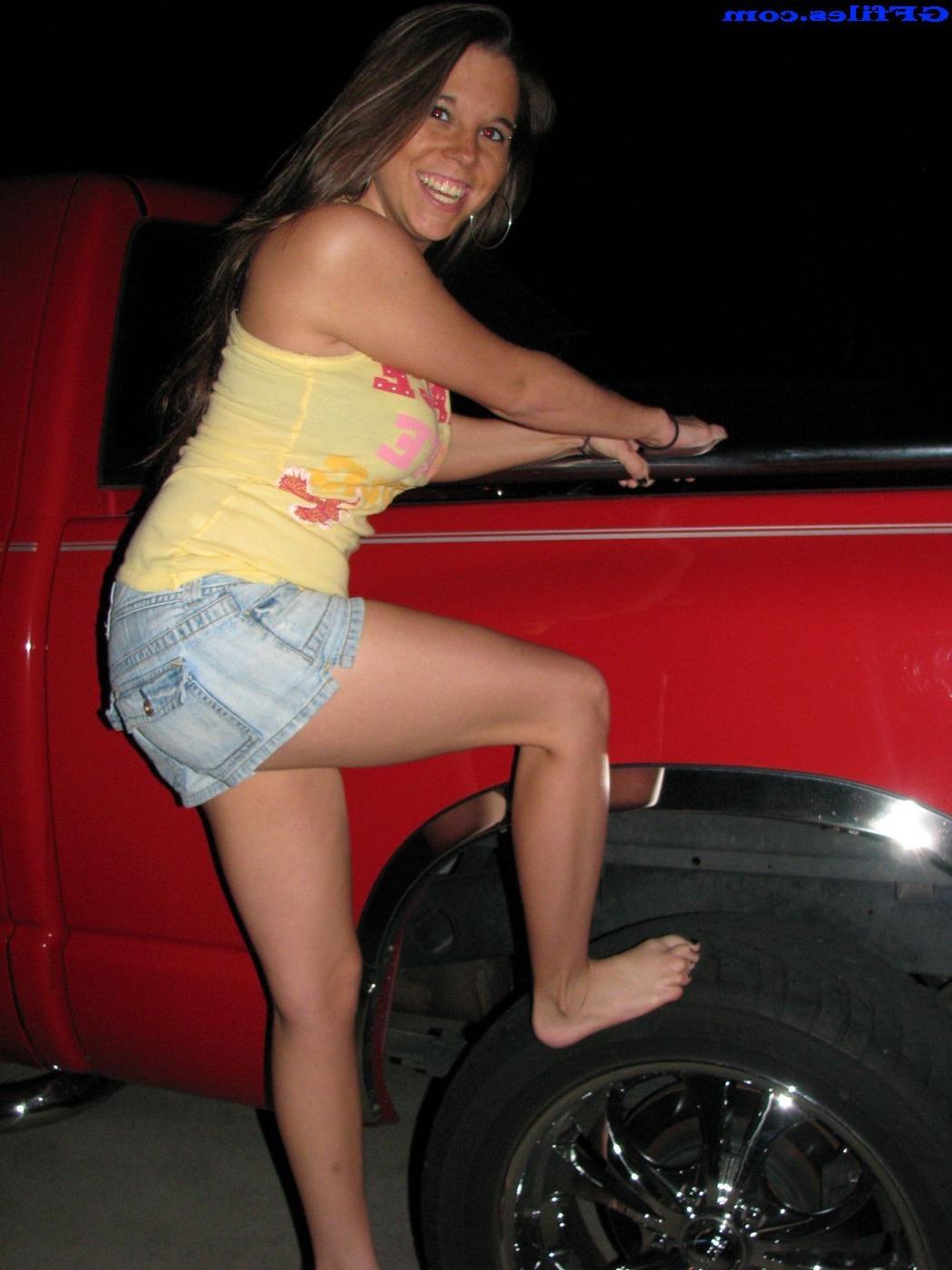 16P Amateur homemade girls