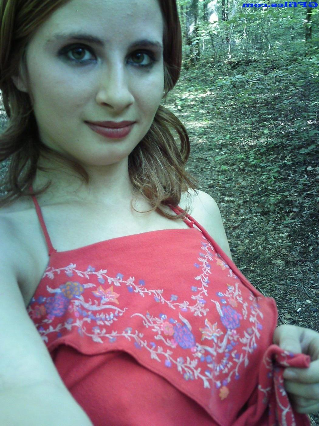 16P Amateur homemade girls