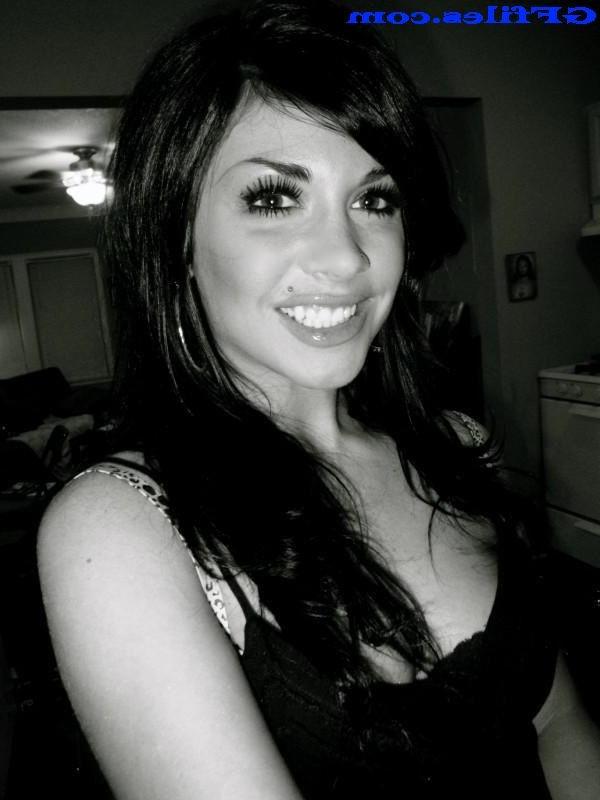 16P Amateur homemade girls