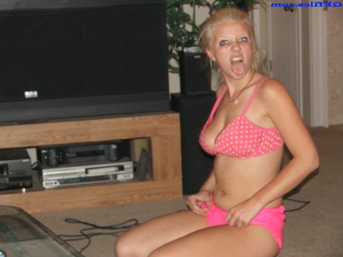 16P Amateur homemade girls