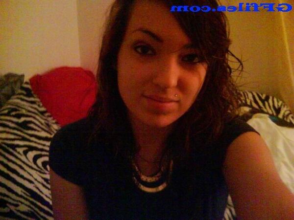 16P Amateur homemade girls