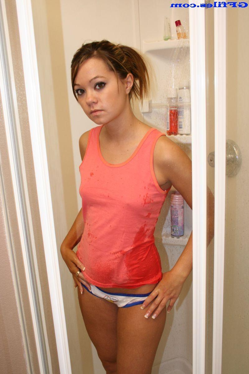 16P Amateur homemade girls