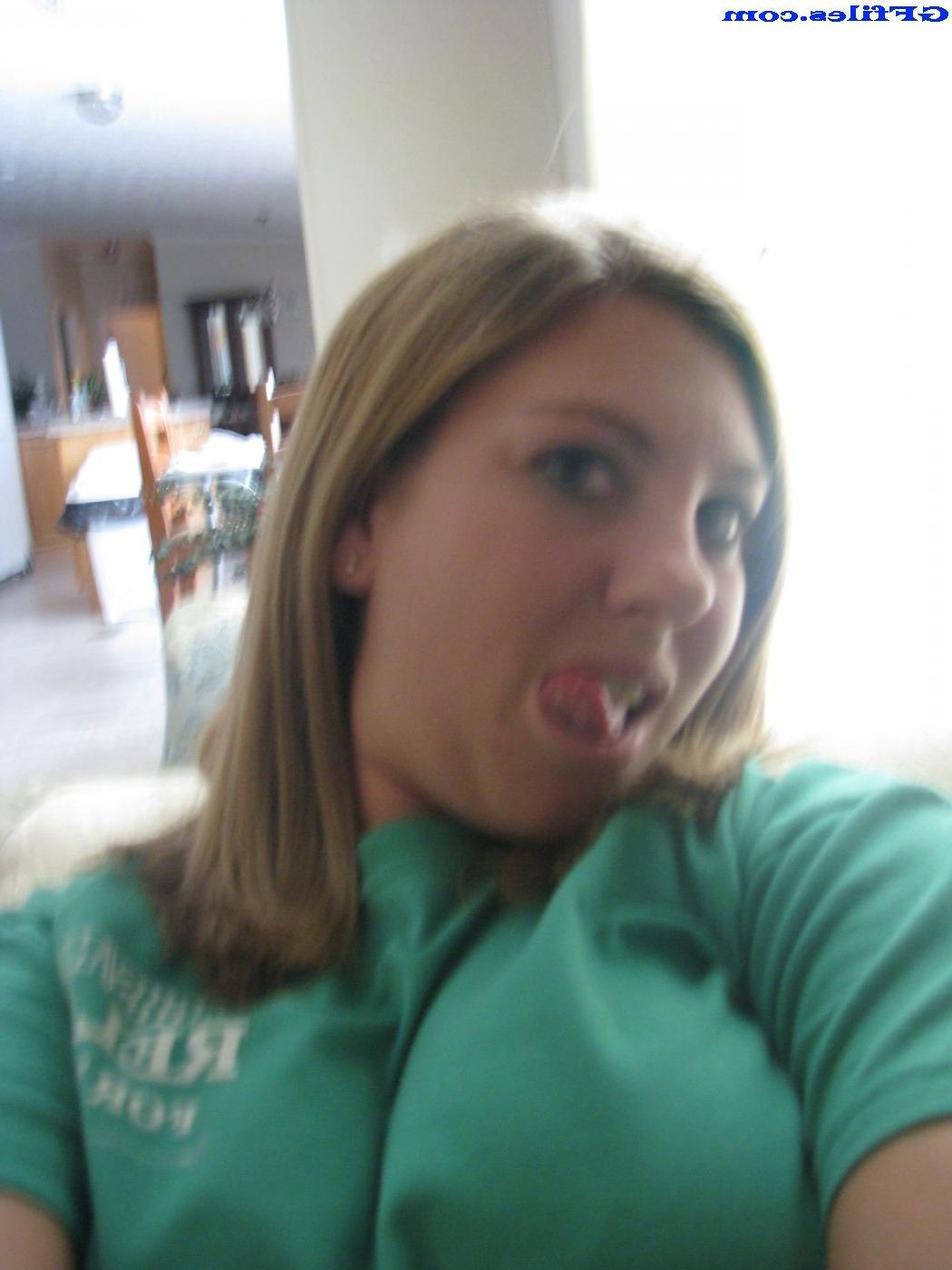 16P Amateur homemade girls