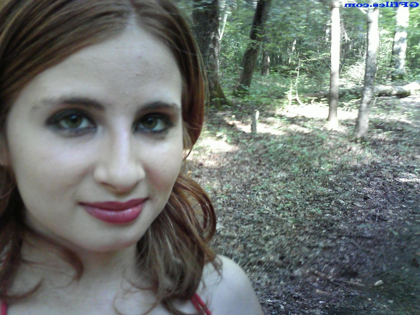 16P Amateur homemade girls