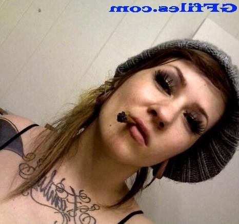 16P Amateur homemade girls tease